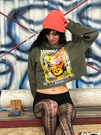Illegal Cargo: Marilyn